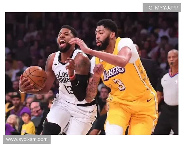 快船与湖人对决再掀洛城德比风云 谁将主宰西部赛季荣耀